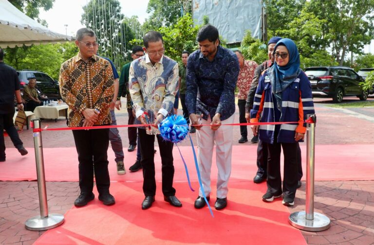 Wali Kota Batam Resmikan Lapangan Olahraga Hasil Revitalisasi CSR, Siap Gelar Turnamen Bola Basket Internasional 37 Negara