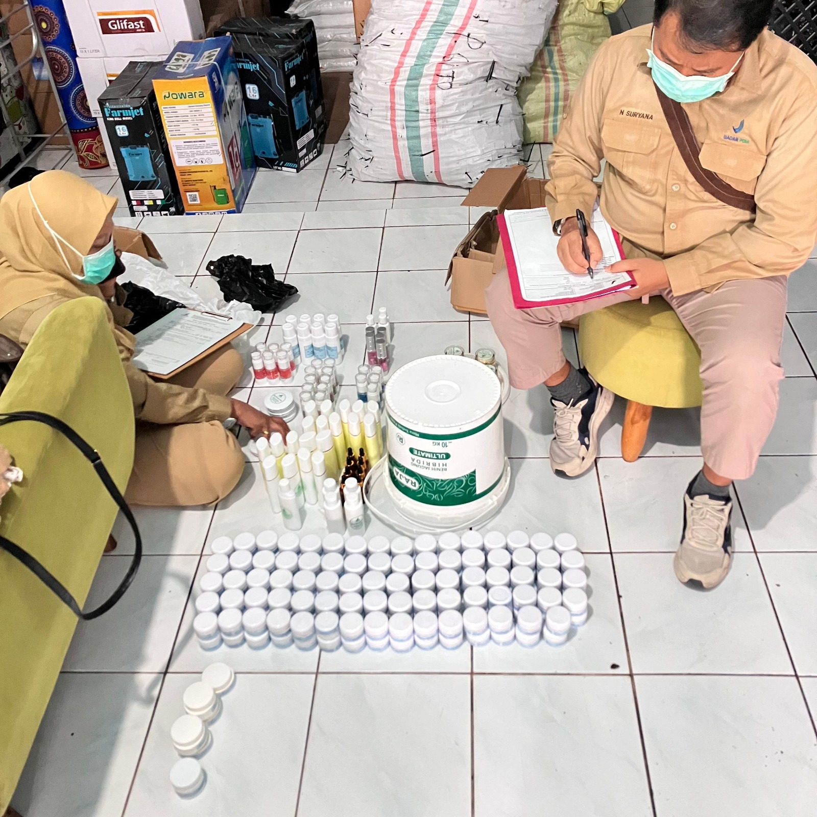BBPOM Mataram Sita 1.270 Obat Ilegal dan 591 Kosmetik Berbahaya Senilai Rp 52,4 Juta, Sebaran di 4 Wilayah Lombok