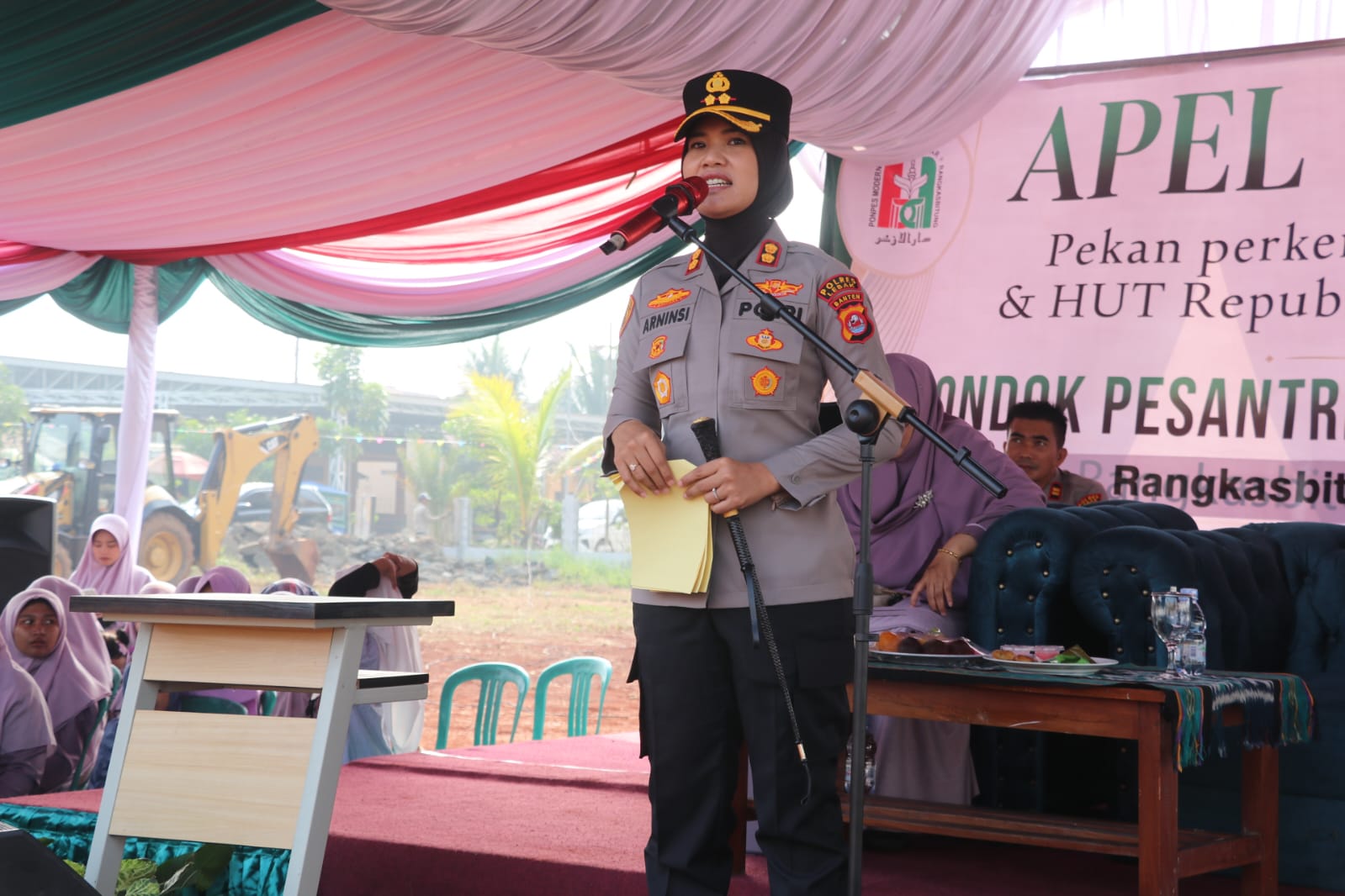 Kapolres Lebak Ingatkan Santri Ponpes Darel Azhar Jauhi Tawuran dan Narkoba di Apel Khutbatul Arsy