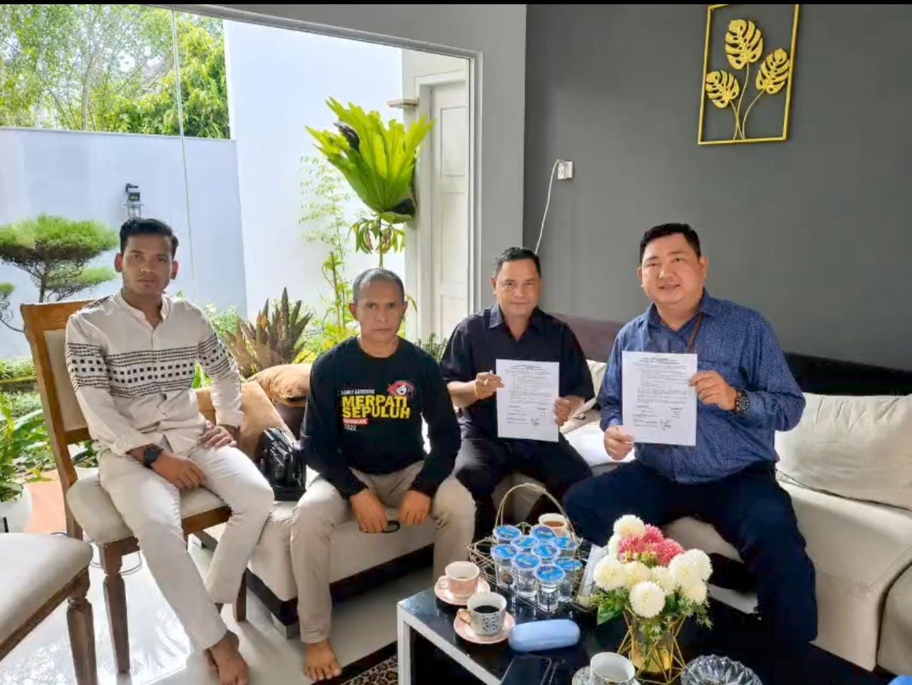 15 Ninik Mamak KAN Tambang Pesisir Selatan Beri Tenggat 14 Hari ke PT DMC, Siap Tempuh Jalur Hukum Jika Tak Ada Realisasi