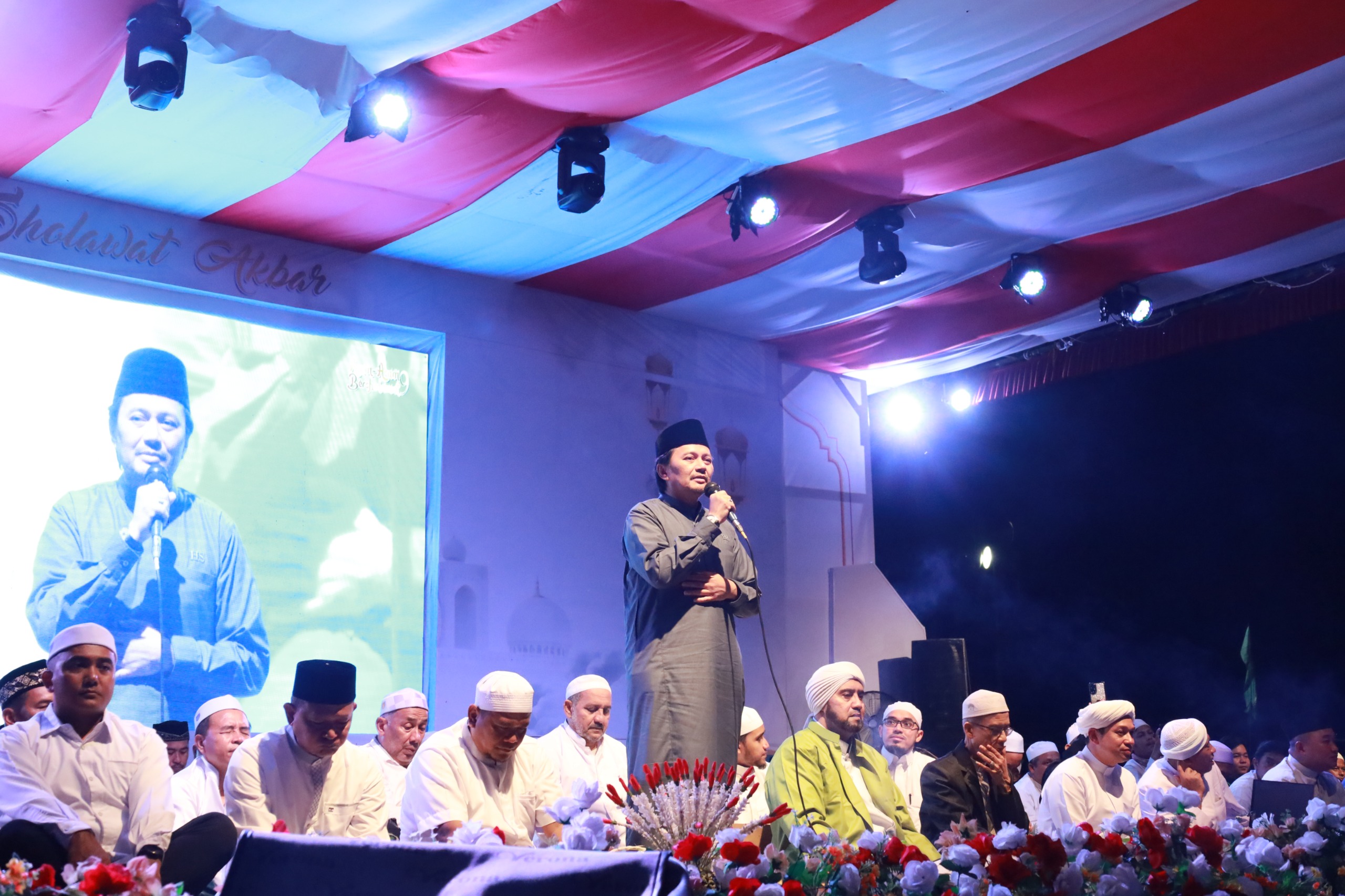 Wagub Kalsel Hasnuryadi Sulaiman Hadiri Asam-Asam Bersholawat ke-9, Ribuan Jemaah Padati Tanah Laut Sambut 1 Muharam