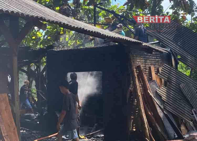 Oven Kayu di Bandengan Jepara Terbakar, Kerugian Capai Rp35 Juta dan Satu Unit Damkar Dikerahkan