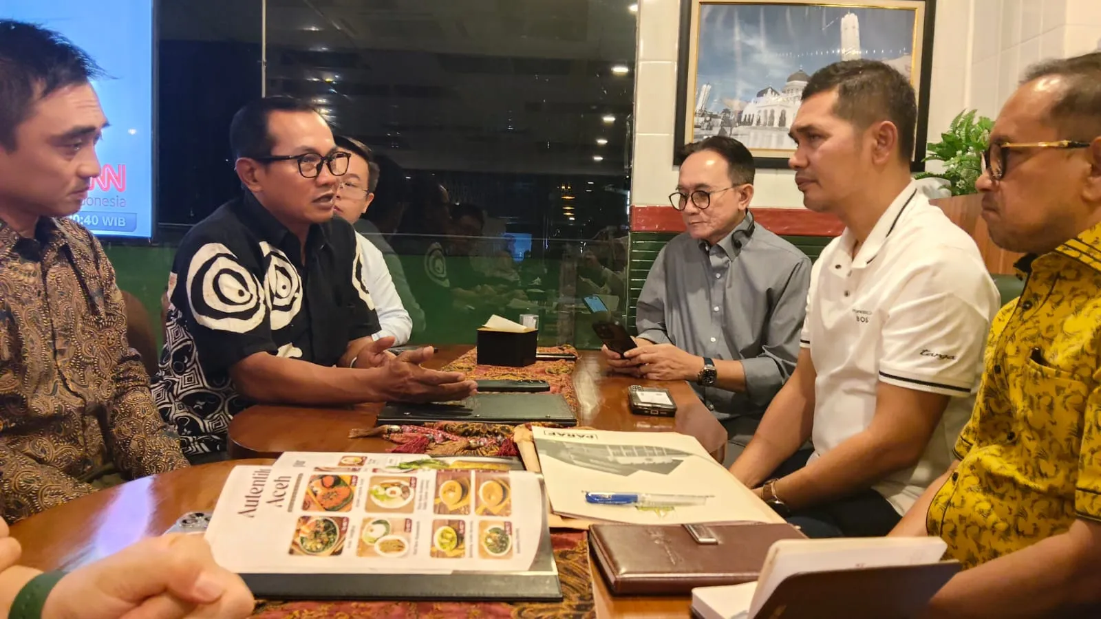 PLN Pusat dan Pemprov Aceh Bahas Prospek PLTS di Tengah Potensi Surya yang Melimpah