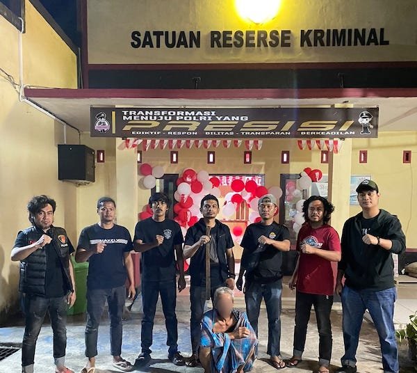 Kakek 61 Tahun di Bantaeng Bacok Tetangga Pakai Parang Gegara Tuduhan Curi Ayam, Warga Sempat Mau Hakimi