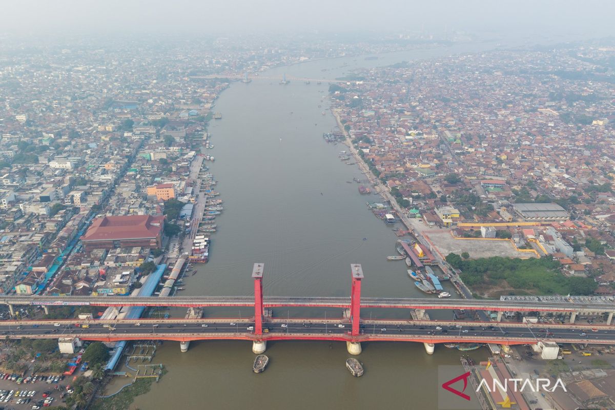 BMKG Prakirakan Palembang Berpotensi Udara Kabur, Warga Diminta Waspadai Gelombang Laut 4 Meter