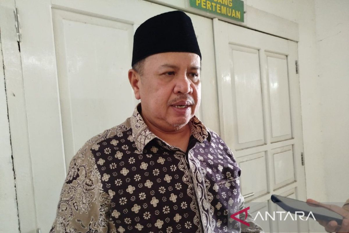 Kanwil Kemenag Jambi Batasi Penggunaan Ponsel di Madrasah, Guru Juga Kena Aturan yang Sama