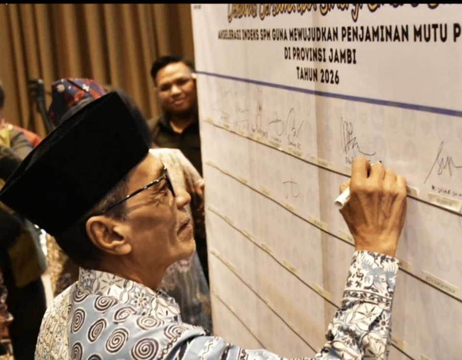 Wakil Bupati Batang Hari Bakhtiar Hadiri Deklarasi Akselerasi SPM Pendidikan di Jambi, Target Mutu 2026