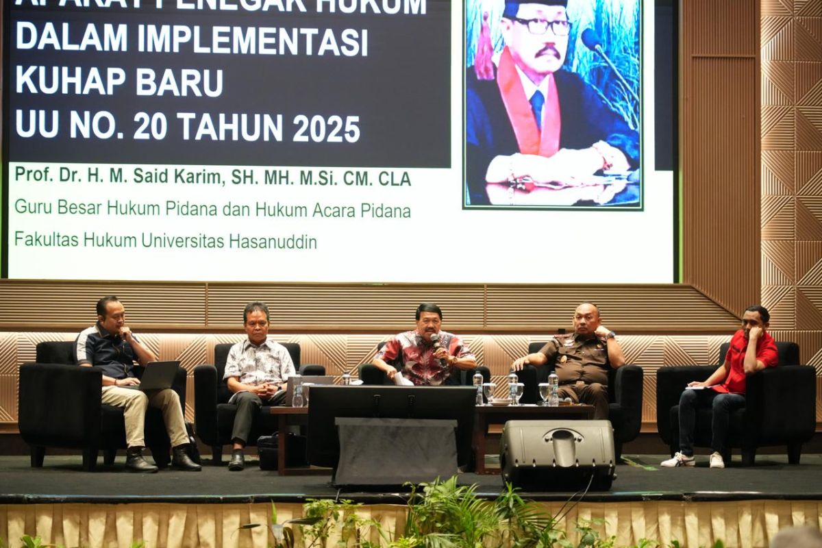 Akademisi dan Aparat Hukum Bedah KUHAP 2025 di Makassar, Soroti Hakim hingga Batas Penahanan