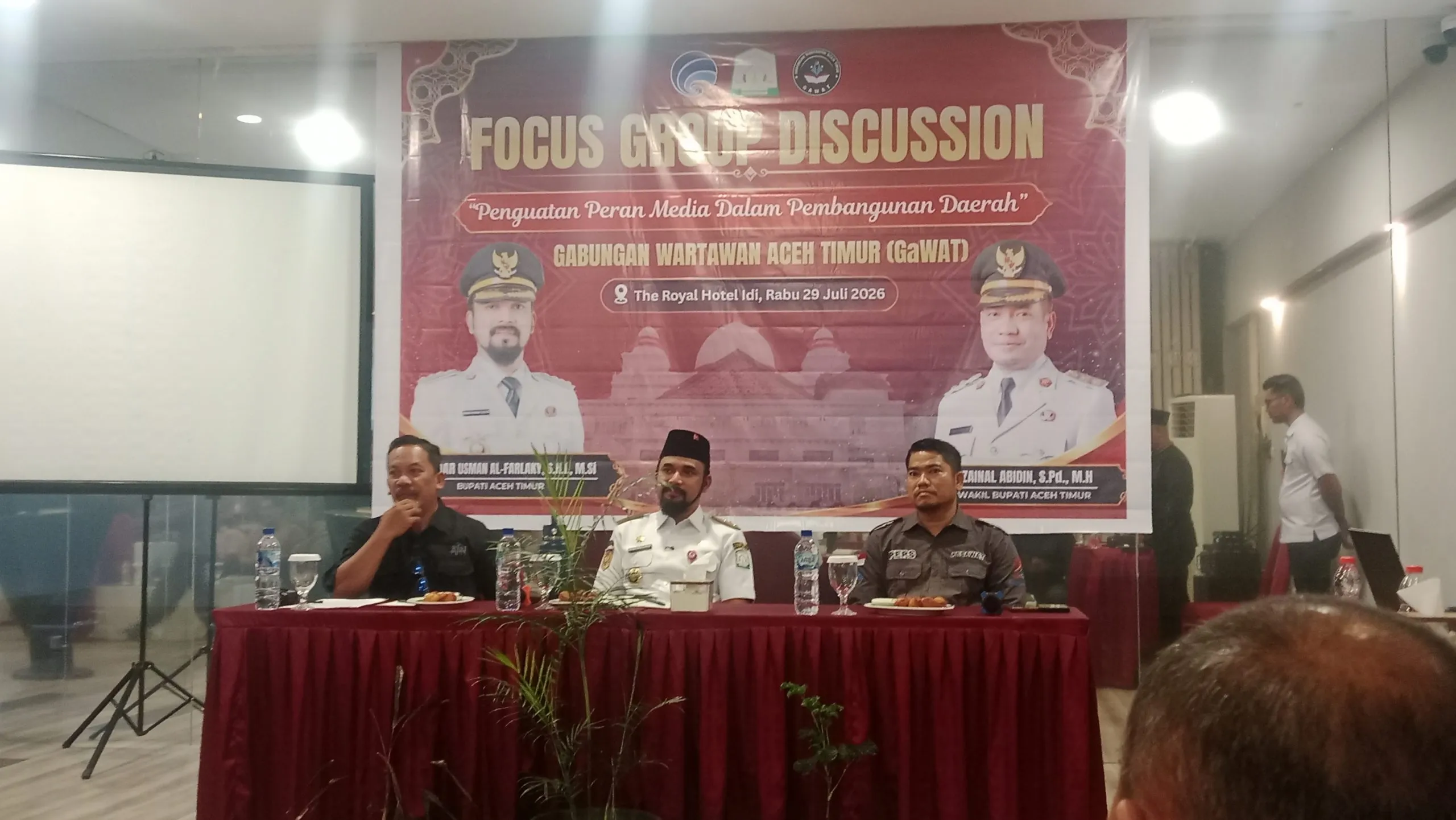 Bupati Aceh Timur Iskandar Usman Al-Farlaky Ajak Insan Pers Jadi Mitra Kritis dalam Pembangunan Daerah Lewat FGD di Idi