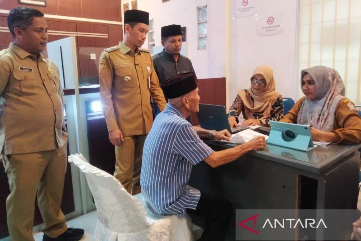 Bupati Aceh Barat Temukan Banyak ASN Masuk Data Fakir Miskin, Ancam Tindak Tegas yang Nakal