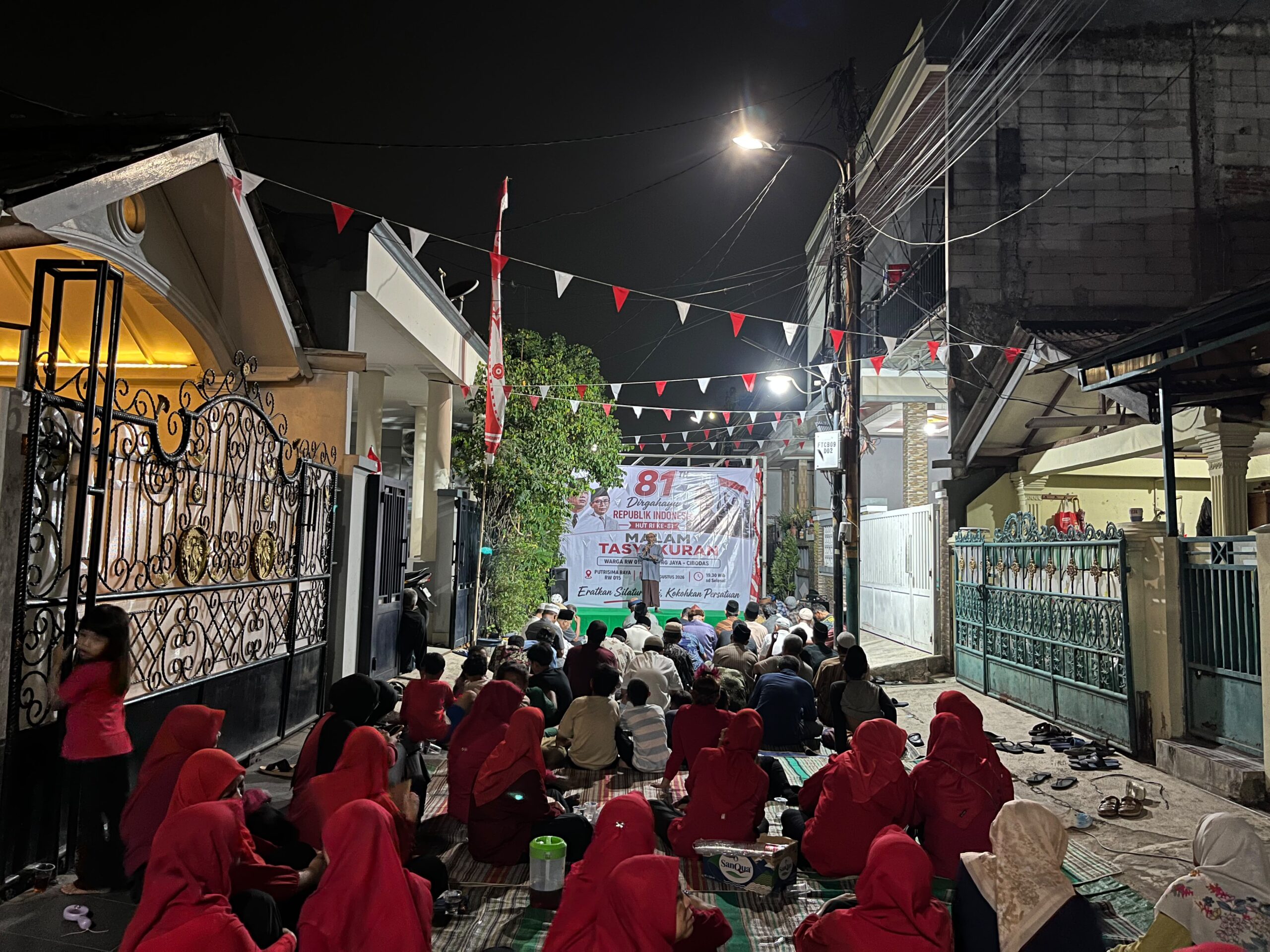 Malam Tasyakuran HUT ke-81 RI di Uwung Jaya Cibodas, Warga RW 015 Gelar Doa Lintas Agama demi Jaga Kerukunan