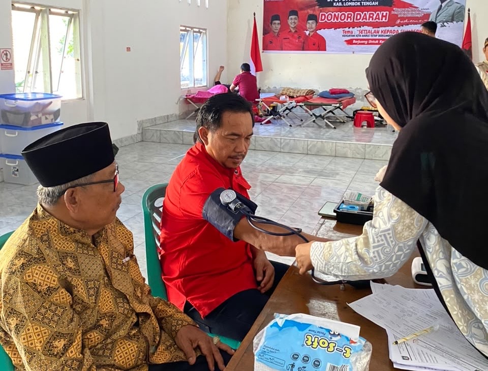 PDIP Lombok Tengah Gelar Donor Darah dan Pengobatan Gratis di Bulan Bung Karno, Targetkan 150 Kantong Darah