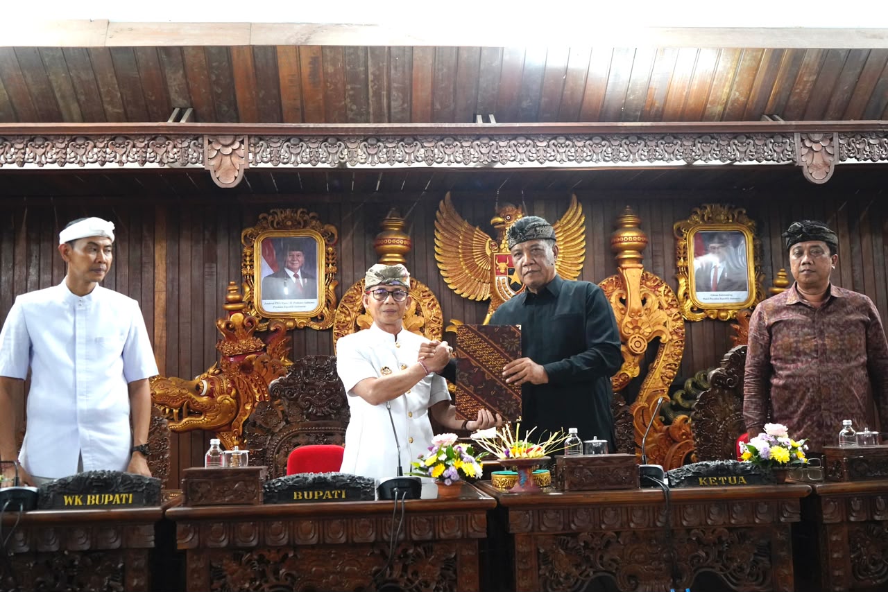 Bupati Klungkung I Made Satria Teken Ranperda Pedoman Nama Jalan, Ida Dewa Agung Jambe Bakal Diabadikan