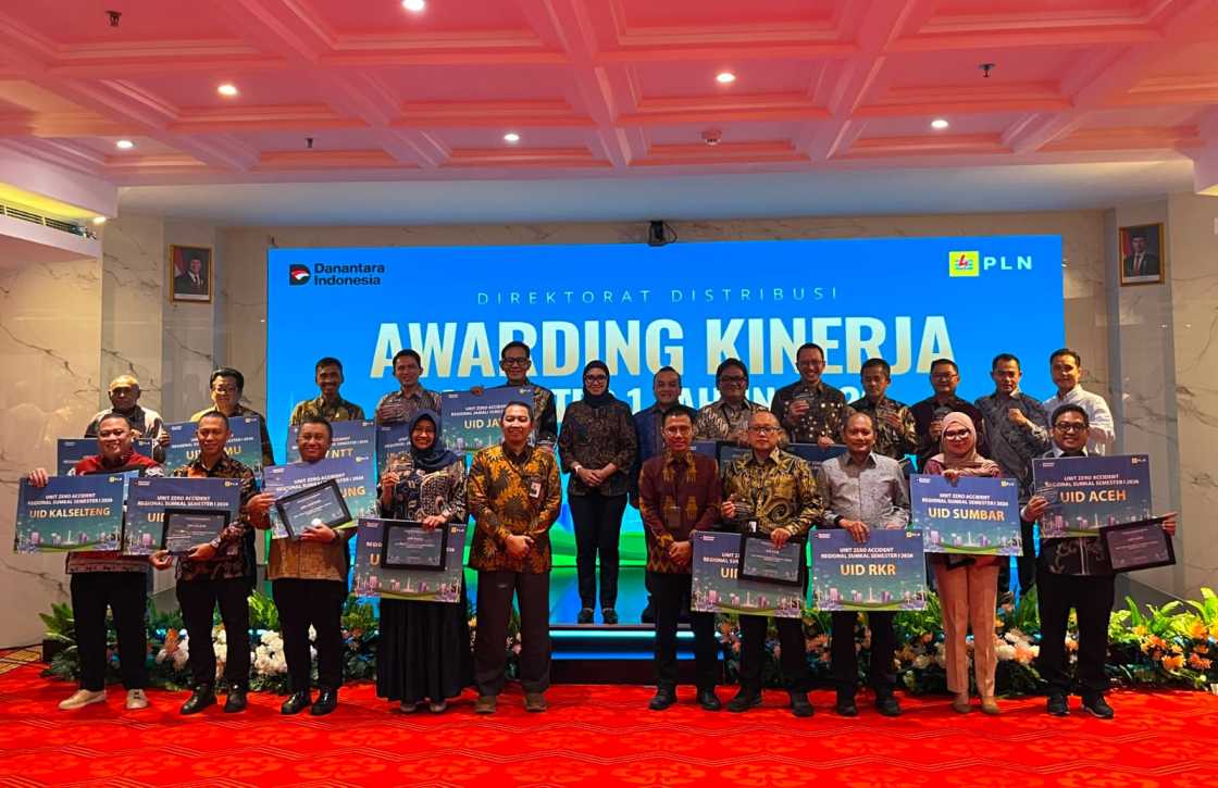 PLN UID S2JB Pertahankan Nihil Kecelakaan Kerja, Raih Penghargaan Zero Accident Semester I 2026