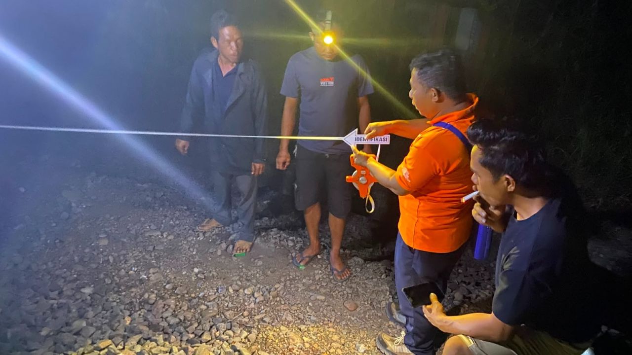 Petugas Linmas Tewas Terserempet KA Babaranjang di Perlintasan Cambai Prabumulih, Korban Terpental 25 Meter