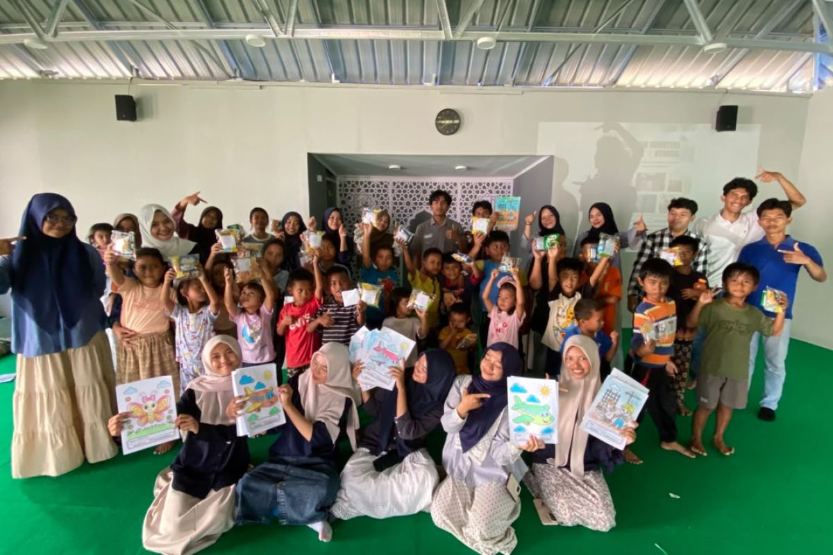 Relawan GSS dan Nyamas Gelar Trauma Healing untuk Anak-Anak Penyintas Bencana di Huntara Padang