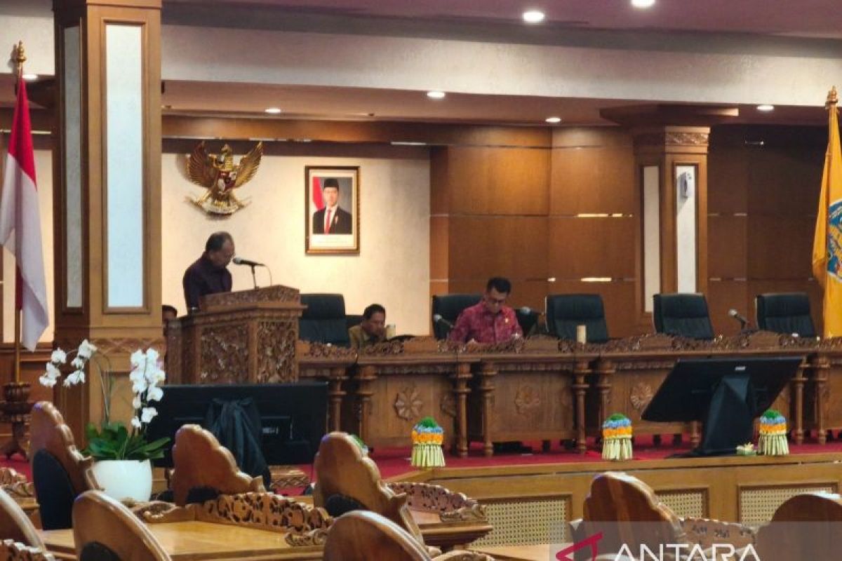 DPRD Bali Bentuk Tim Pembahas Dua Raperda P-APBD 2026 dan APBD 2027, Target Pendapatan Naik Rp 100 Miliar