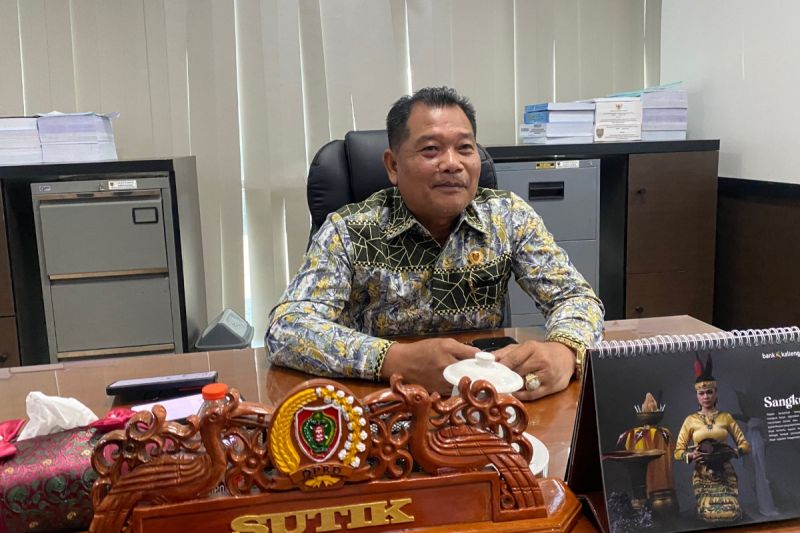 Harga Karet Kalteng Tembus Rp 15 Ribu Per Kilogram, Anggota DPRD: Petani Kembali Semangat Menyadap
