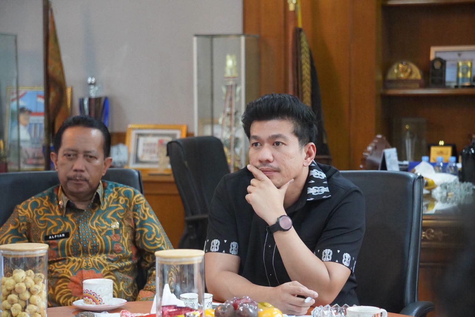 Bengkulu Utara Jajaki Investasi Peternakan Sapi Perah Bersama PT Santana, Lahan Disiapkan untuk Dongkrak Ketahanan Pangan