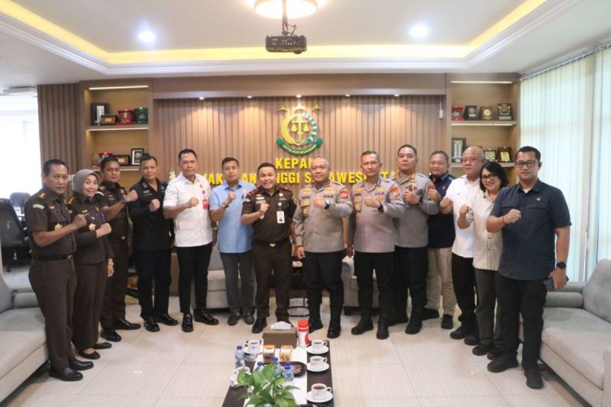 Kapolda Sulut Irjen Pol Yudo Hermanto Temui Kejati, Perkuat Sinergi Penegakan Hukum di Manado