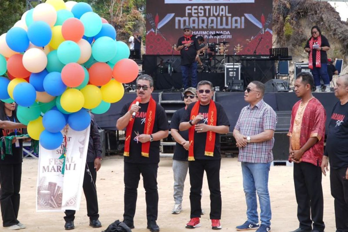 Wali Kota Ambon Bodewin Wattimena Dorong Seluruh Negeri Hidupkan Kembali Tradisi Adat dan Ritual Panas Pela