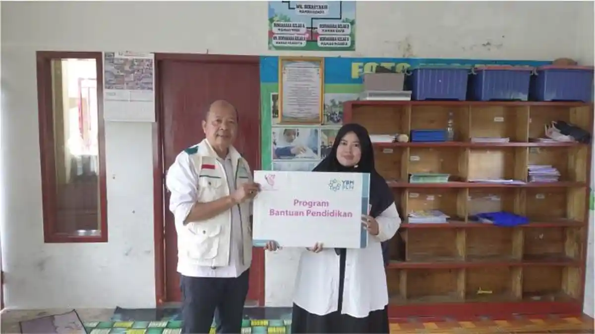 Bantuan Pendidikan YBM PLN Tasikmalaya Tebus Ijazah Mahasiswi STIT Al Hidayah, Wujud Kepedulian di Hari Pancasila