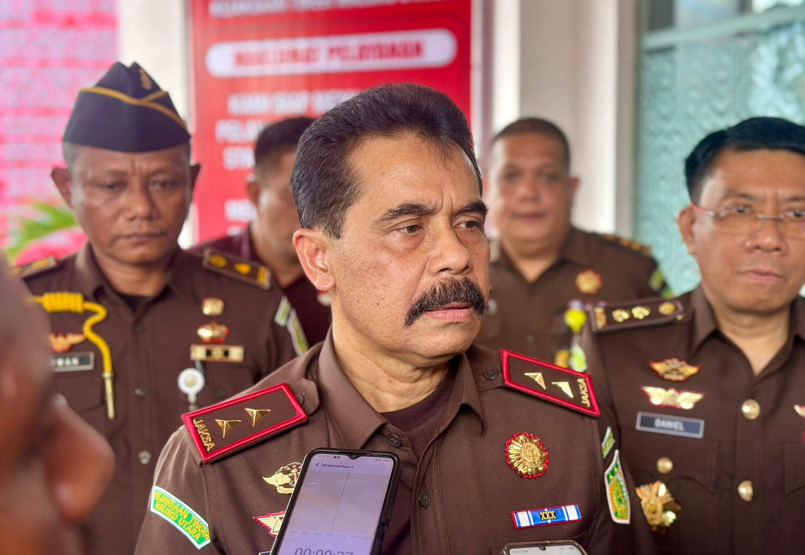 Dua Kali Mangkir Panggilan, Mantan Bupati Pulau Taliabu Aliong Mus Akhirnya Diperiksa Jaksa di Jakarta