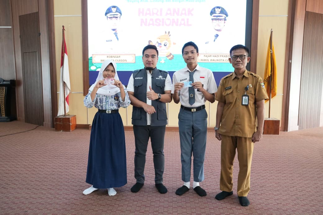 Pemkot Cilegon Siapkan Program SD dan SMP Swasta Gratis Tahun Depan, Wali Kota Robinsar Tegaskan Komitmen Pemenuhan Hak Anak