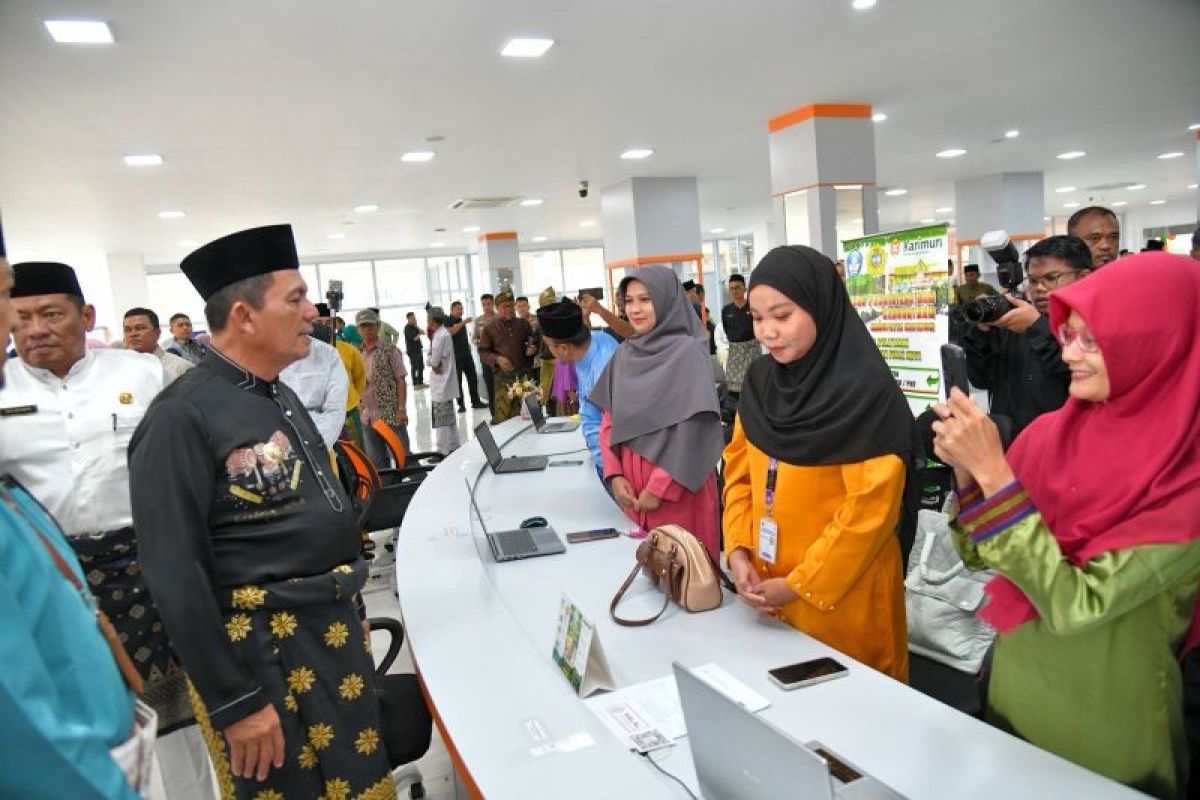 Gubernur Kepri Ansar Ahmad Resmikan Mall Pelayanan Publik di Karimun, 31 Tenant Siap Layani Warga