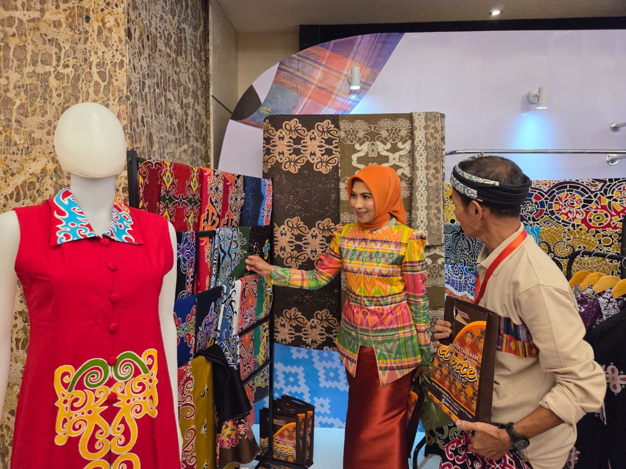 Batik Karya Disabilitas Tarakan Tembus Forum Nasional di Makassar, Pertamina EP Dorong UMKM Inklusif Kaltara
