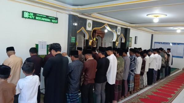 Ratusan Jemaah Syattariyah di Tanah Datar Baru Salat Iduladha Hari Ini, Berbeda dengan Pemerintah