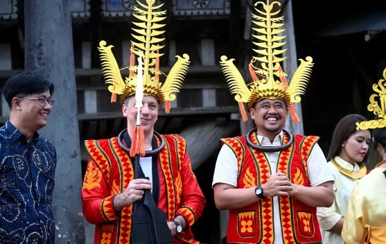 Bobby Nasution Catat Sejarah sebagai Gubernur Sumut Pertama yang Berkantor di Kepulauan Nias, Target 3 Bulan Kejar Ketertinggalan