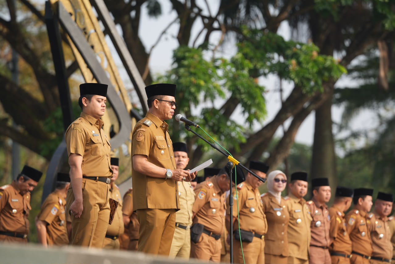 Bupati Bandung Dadang Supriatna Tegur ASN: Kemerdekaan Bukan untuk Seremonial, Kerja Nyata Prioritas
