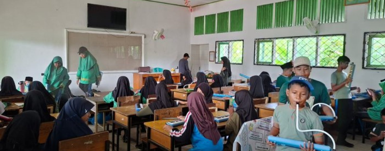 MTsN 2 Kota Jambi Siapkan Drum Band Tampil di HUT ke-81 RI, Latihan Perdana Hafal Lagu Tanah Airku