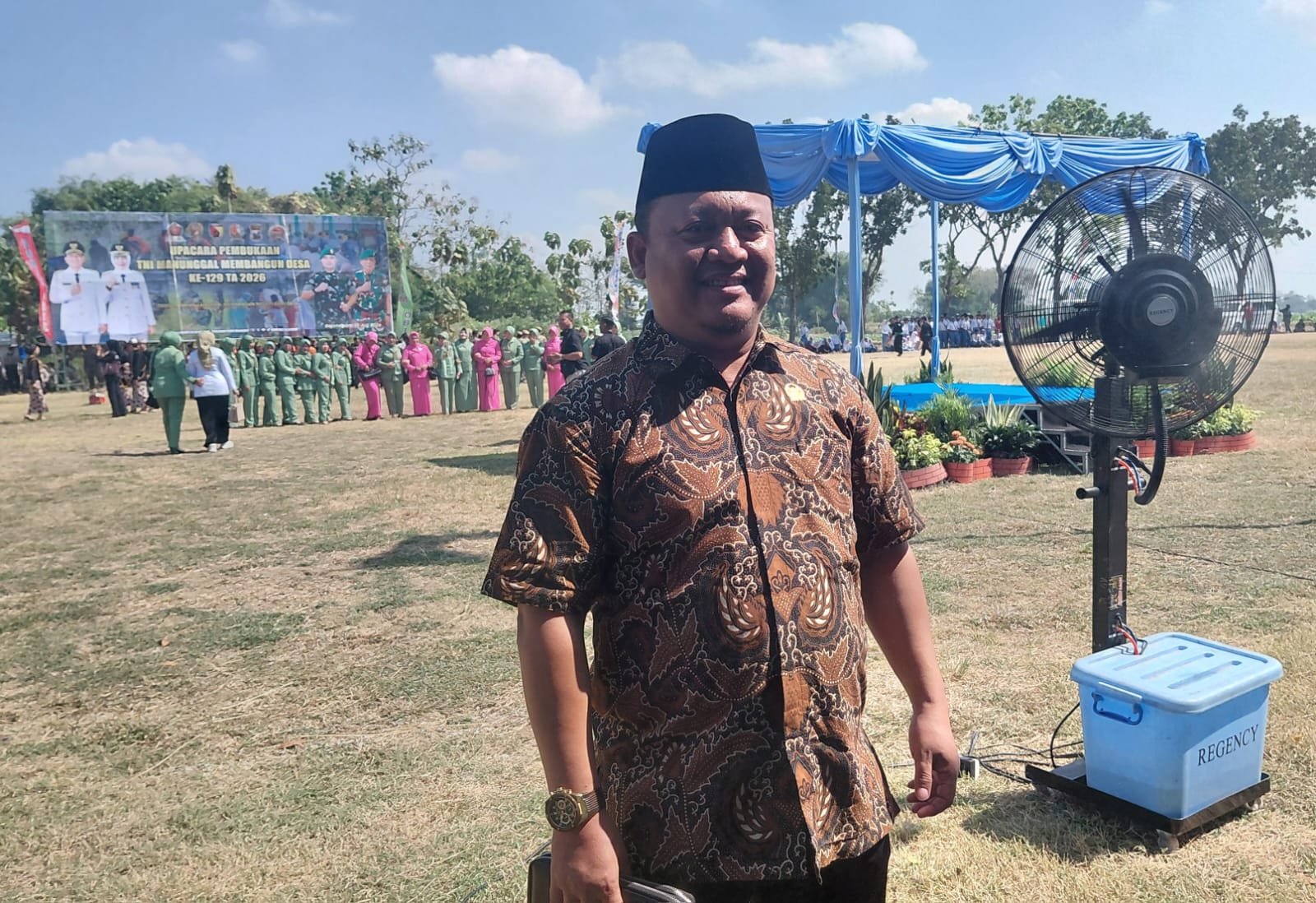 Anggota DPRD Bojonegoro Apresiasi Sinergi TNI-Warga di TMMD ke-129, Program Infrastruktur Desa Dimulai di Kedungadem