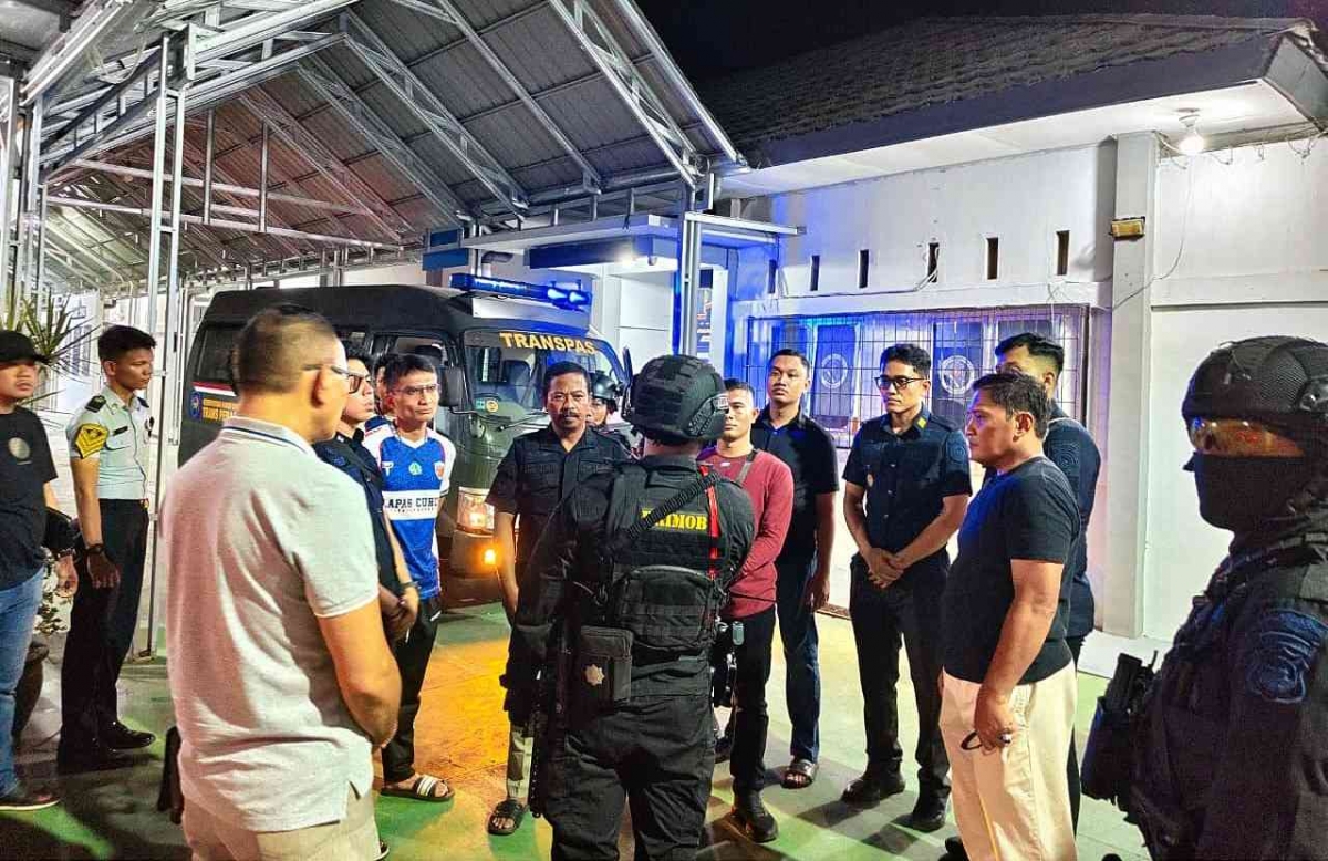 4 Napi High Risk Dipindahkan dari Lapas Bengkulu ke Nusakambangan, Dikawal Brimob