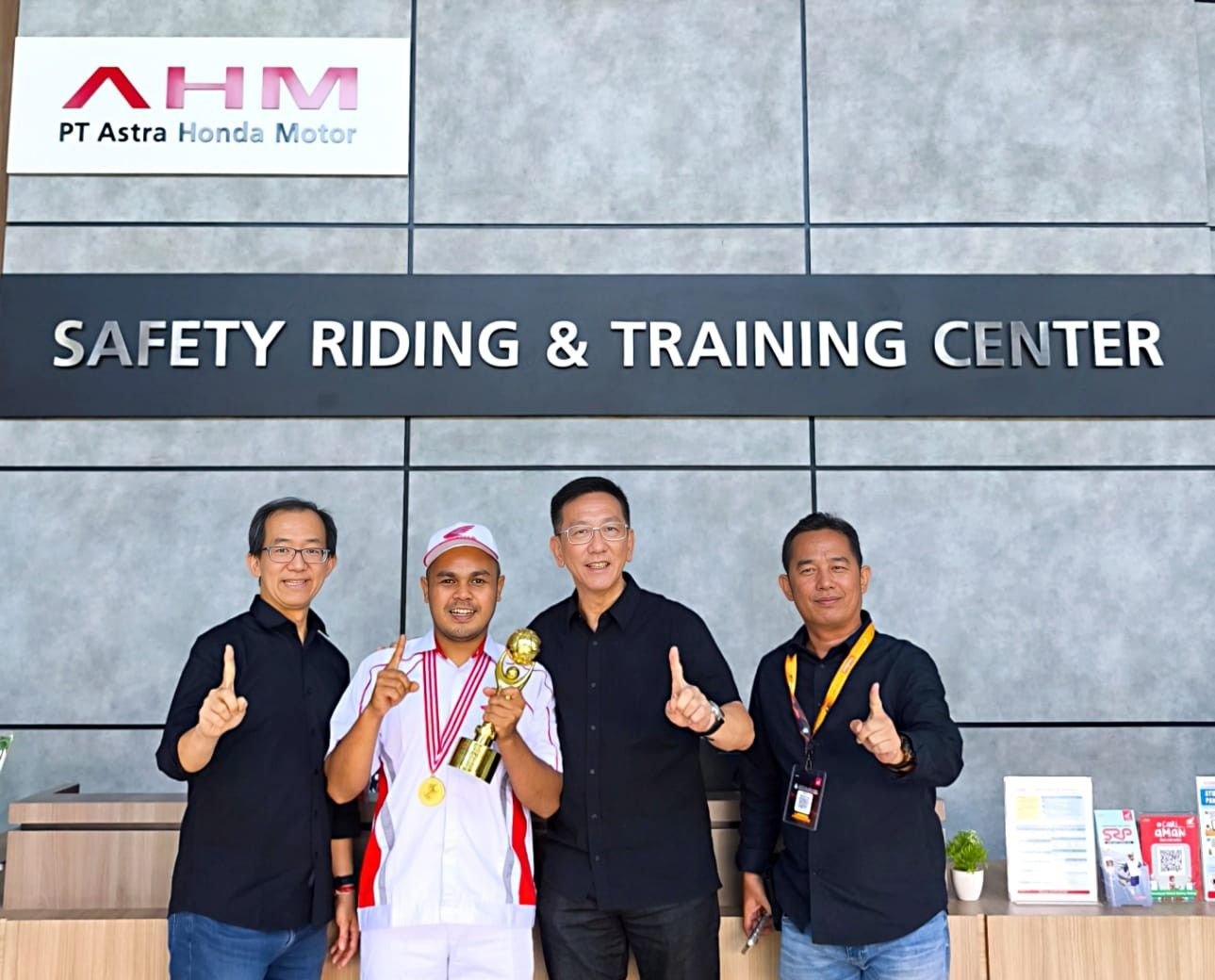 Teknisi Asal Aceh Rinaldi Juara 2 Nasional AHM Technical Skill Contest, Bawa Hadiah Rp 10 Juta dan Tiket ke Jepang