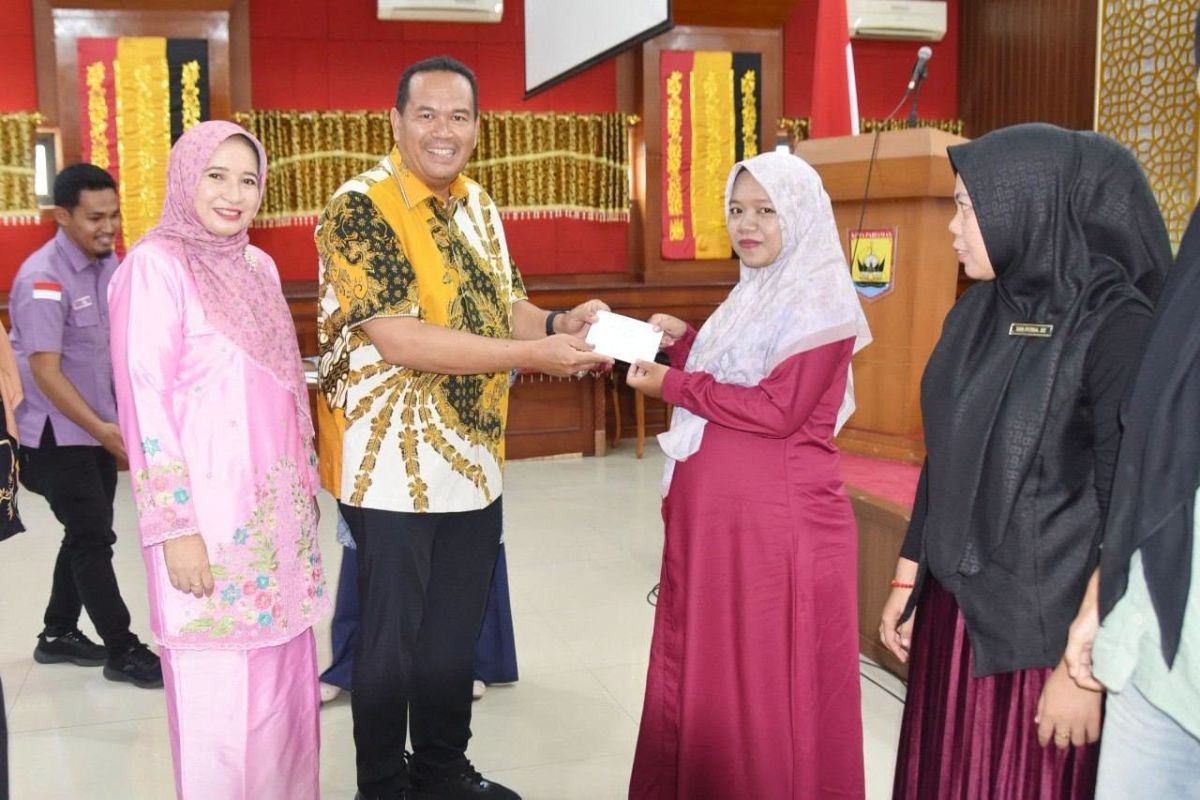 Pemkot Pariaman Cairkan Biaya Operasional 990 Kader KB dan TPK, Bentuk Dukungan Penurunan Stunting
