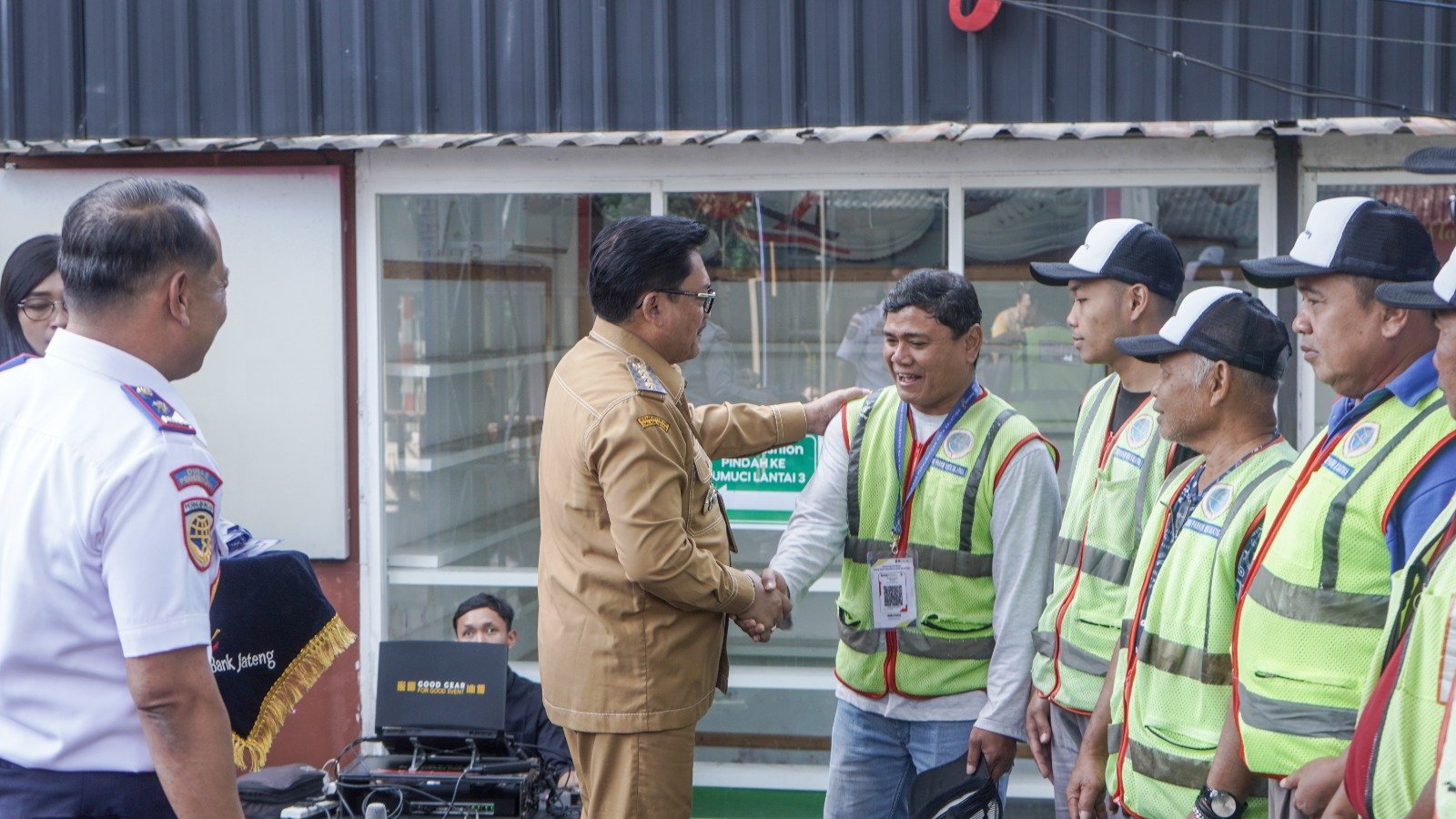Pemkot Salatiga Uji Coba Parkir Elektronik di Dua Titik, Target 120 Lokasi pada Awal 2027