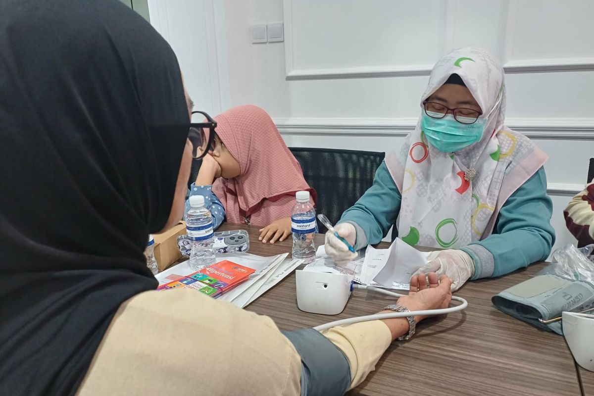 Hasil Cek Kesehatan Gratis di Kepri Didominasi Hipertensi dan Diabetes, Baru 11 Persen Warga Terskrining
