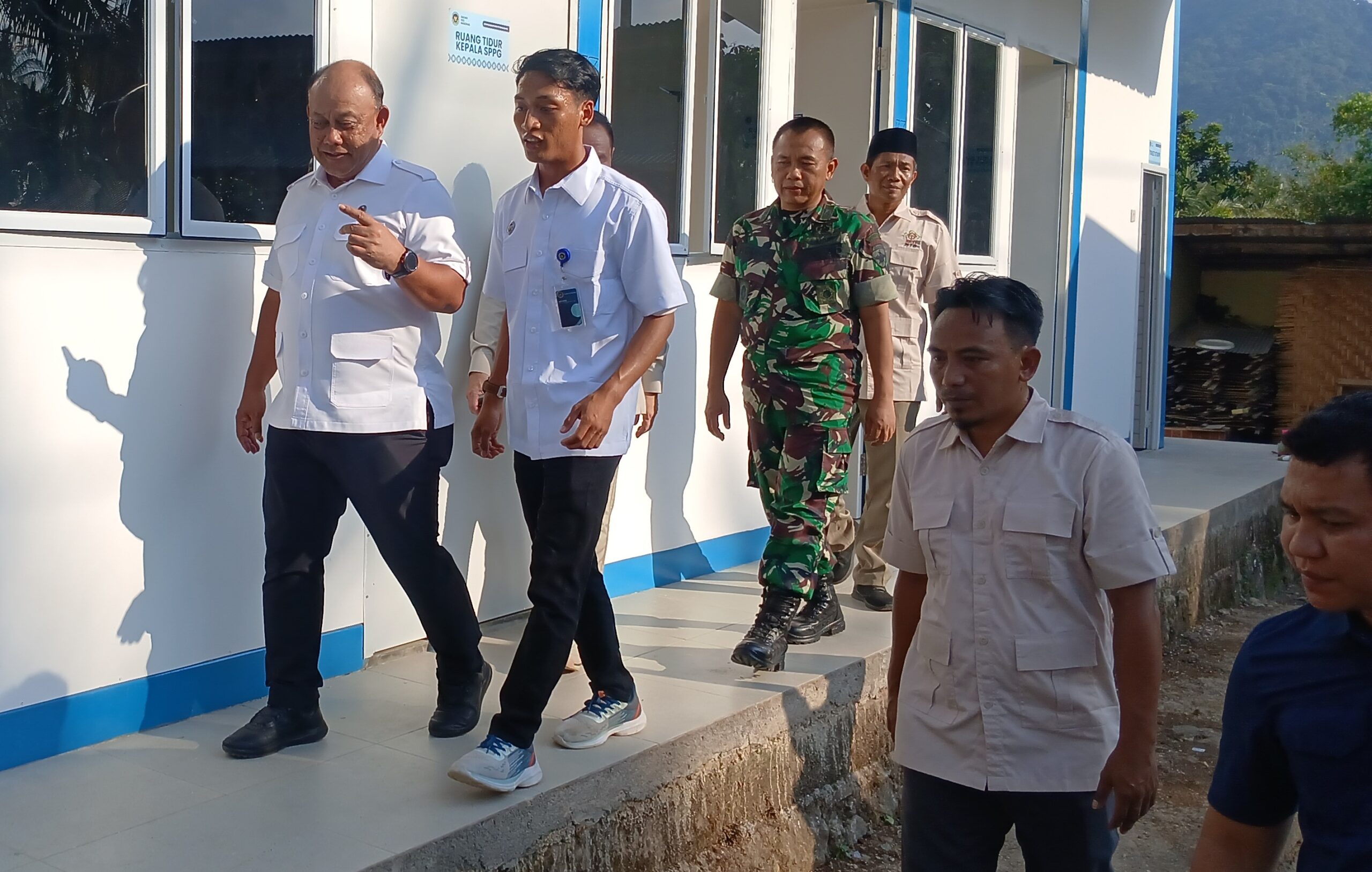 Banyak Anak di Lombok Utara Baru Minum Susu Lewat Program MBG, Kepala BGN Ungkap Fakta Gizi Ini