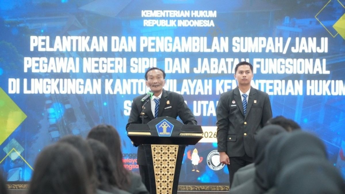 Kemenkum Sumut Lantik 29 CPNS Jadi PNS dan Satu Pejabat Fungsional Ahli Madya, Ignatius Silalahi Ingatkan Integritas