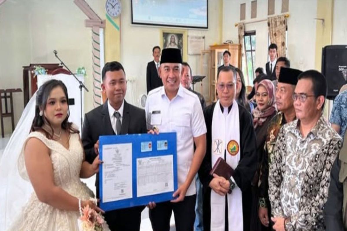 Pemkab Tanah Laut Luncurkan SIPADU BERKAT, Dokumen Nikah Non-Muslim Langsung Jadi Sehari Usai Pemberkatan