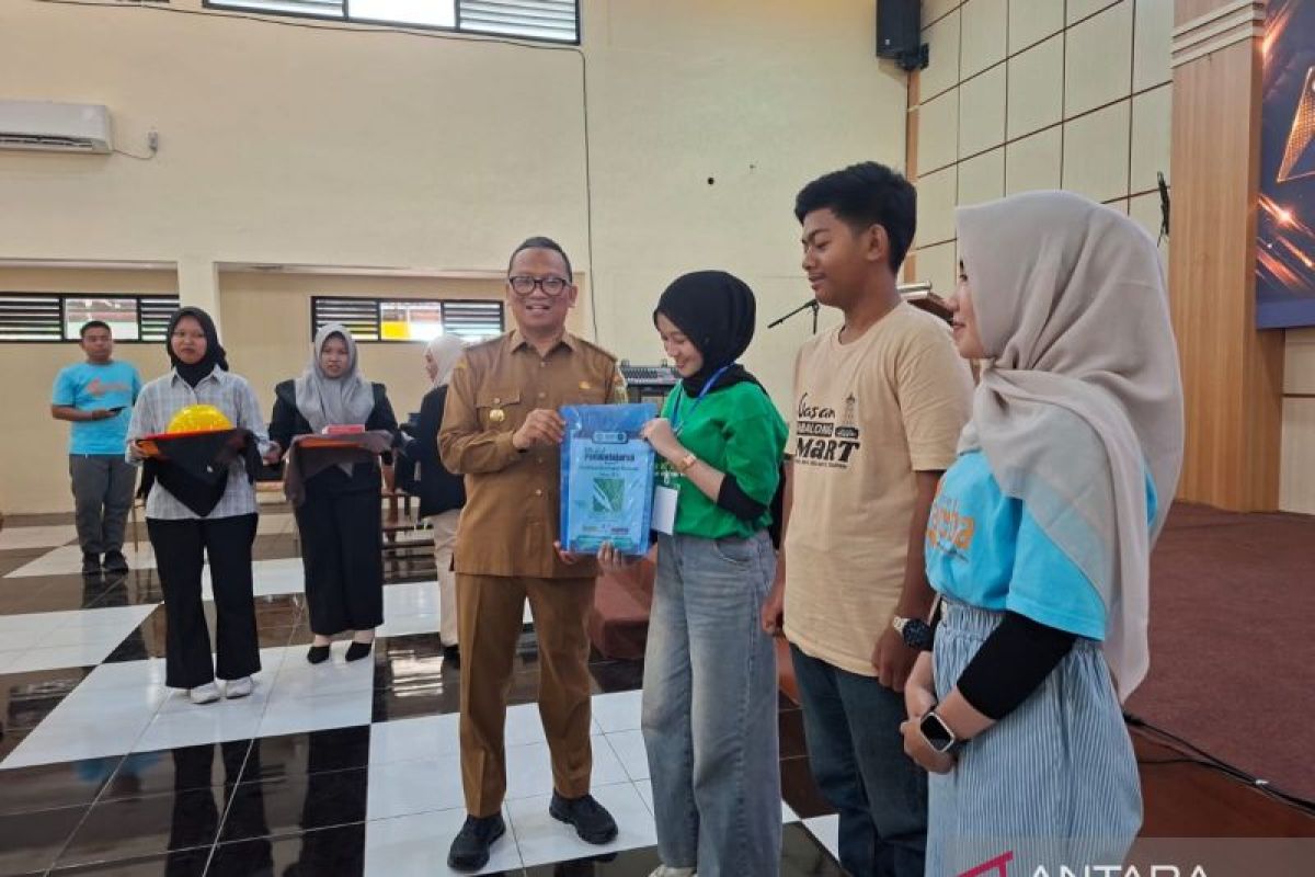 55 Pencari Kerja di Tabalong Ikuti Pelatihan Fotografi, Desain Grafis, dan Mekanik Alat Berat