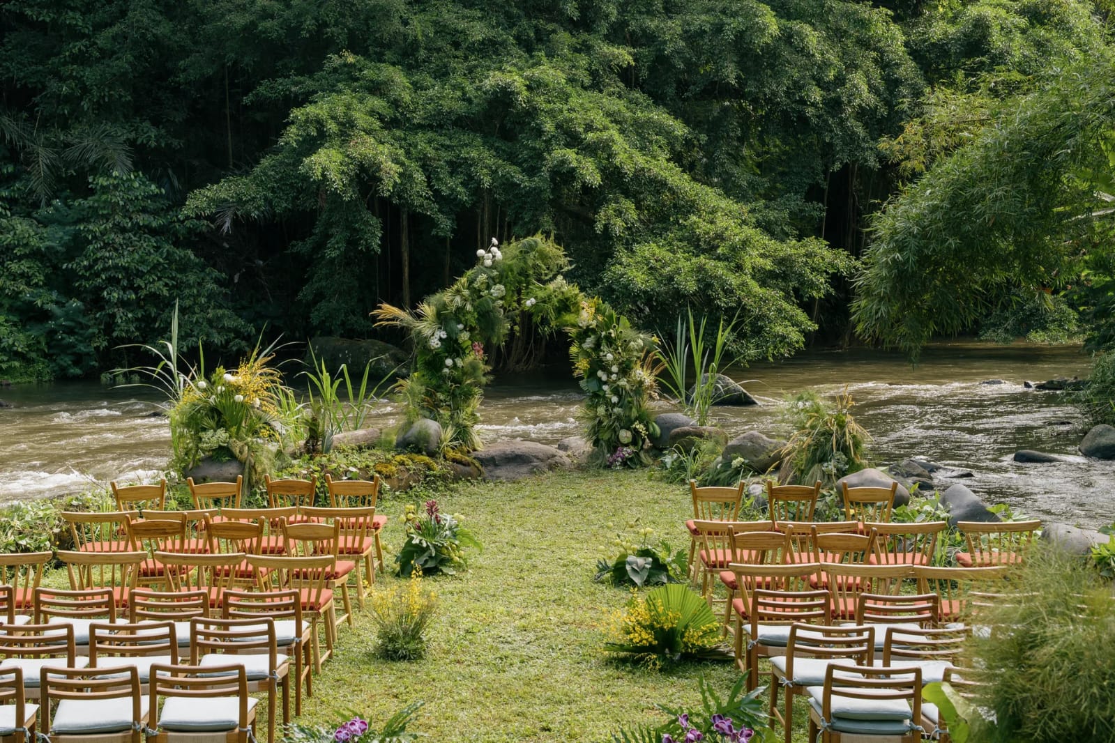 Bambu Indah Ubud Luncurkan Wedding Showcase Perdana, Hadirkan 4 Venue Pernikahan di Tengah Hutan dan Sungai Ayung