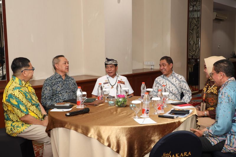 Gubernur Kaltara Buka Kolaborasi Dunia Usaha untuk Realisasikan Kereta Api Perdana di Kalimantan