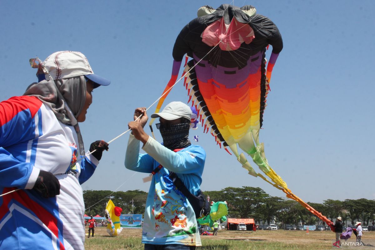Festival Layang-Layang Surabaya 2026 Diikuti 100 Peserta Mancanegara, Bentuk Trilobit Jadi Daya Tarik Wisatawan