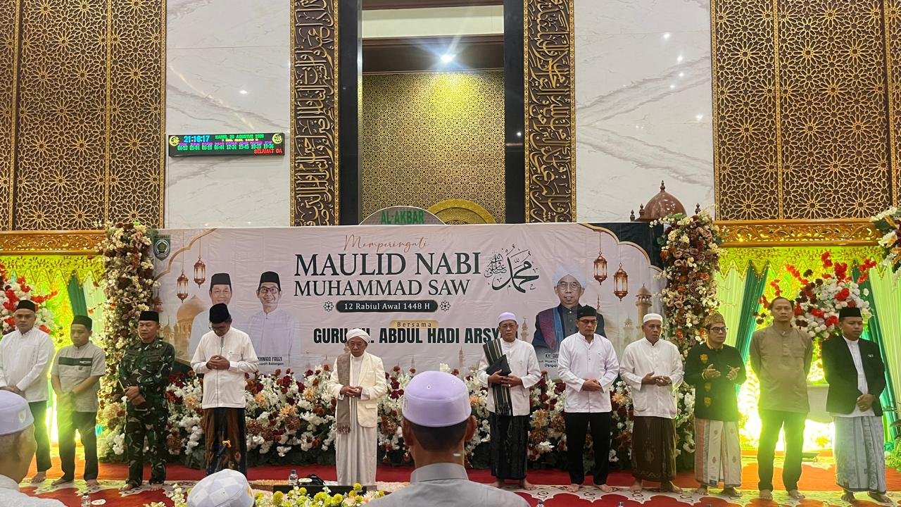 Pemkab Balangan Gelar Maulid Nabi di Masjid Agung Al-Akbar, Warga Diajak Teladani Akhlak Rasulullah