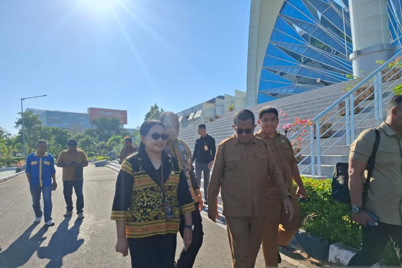 Gubernur NTT Melki Laka Lena Ucapkan Terima Kasih untuk Ayah yang Antar Anak di Hari Pertama Sekolah, Ini Aturan untuk ASN