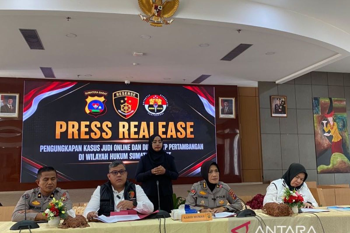 Polda Sumbar Amankan Eskavator dan Dua Operator Tambang Ilegal di Solok Selatan